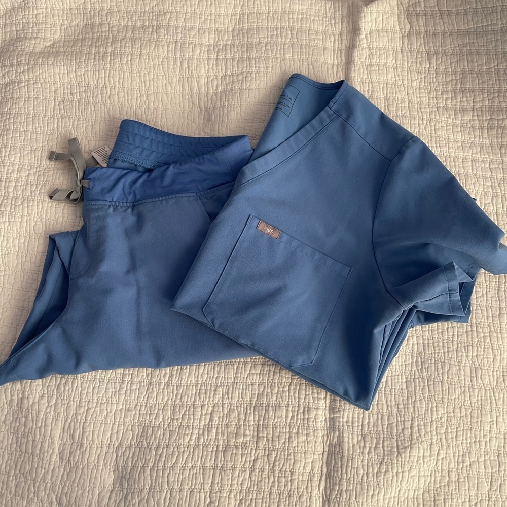 💙Figs Scrub Set
